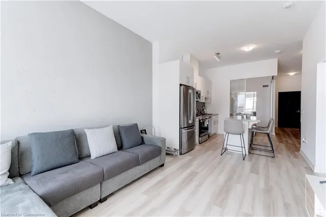 Additional image 11 of 2007 James St Unit 407