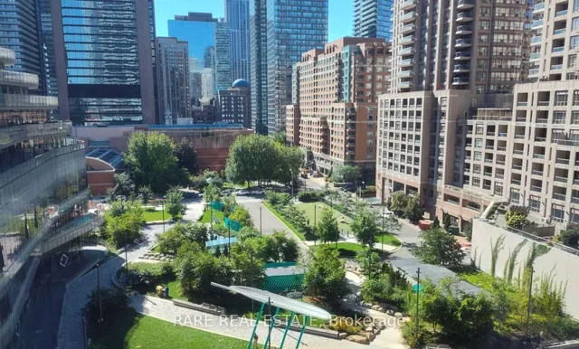 Additional image 21 of 24 Wellesley St Unit 203