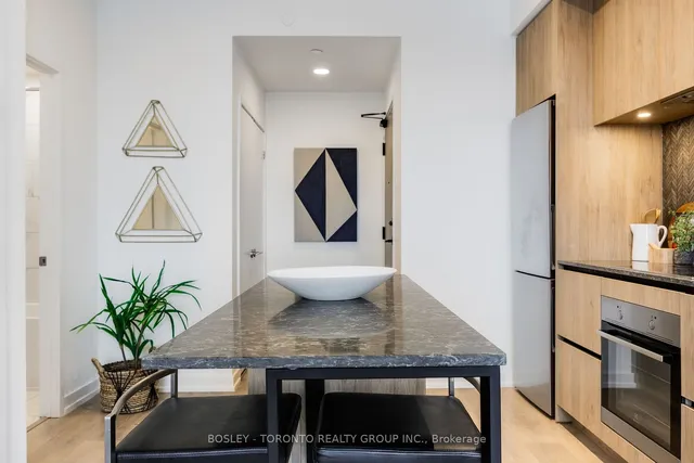 Additional image 21 of 225 Sumach St Unit 2410