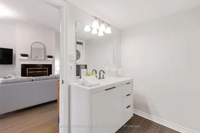 Additional image 19 of 4015 Kilmer Dr Unit 405