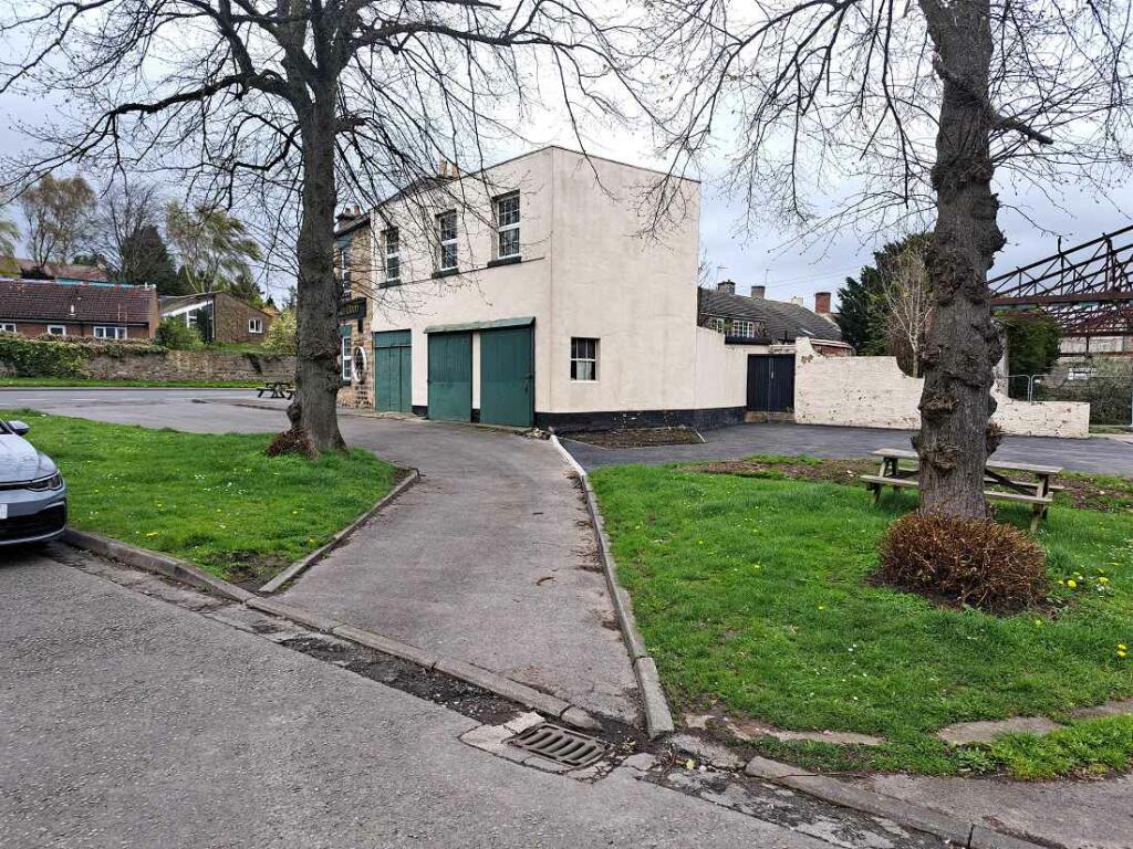 Additional image 2 of N-425882 - Half Moon Inn, Silver Street, Richmond DL10 6JH