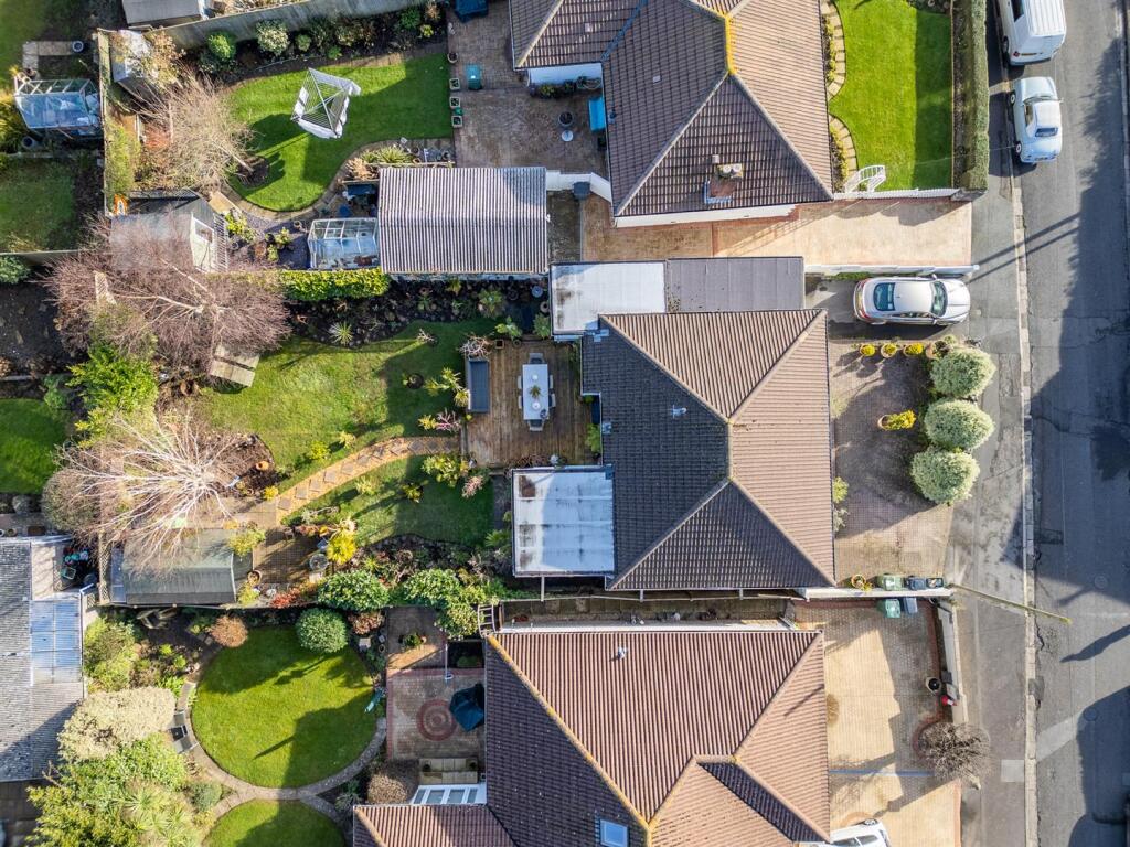 Additional image 15 of Pine Hill, Worle - Beautiful Bungalow
