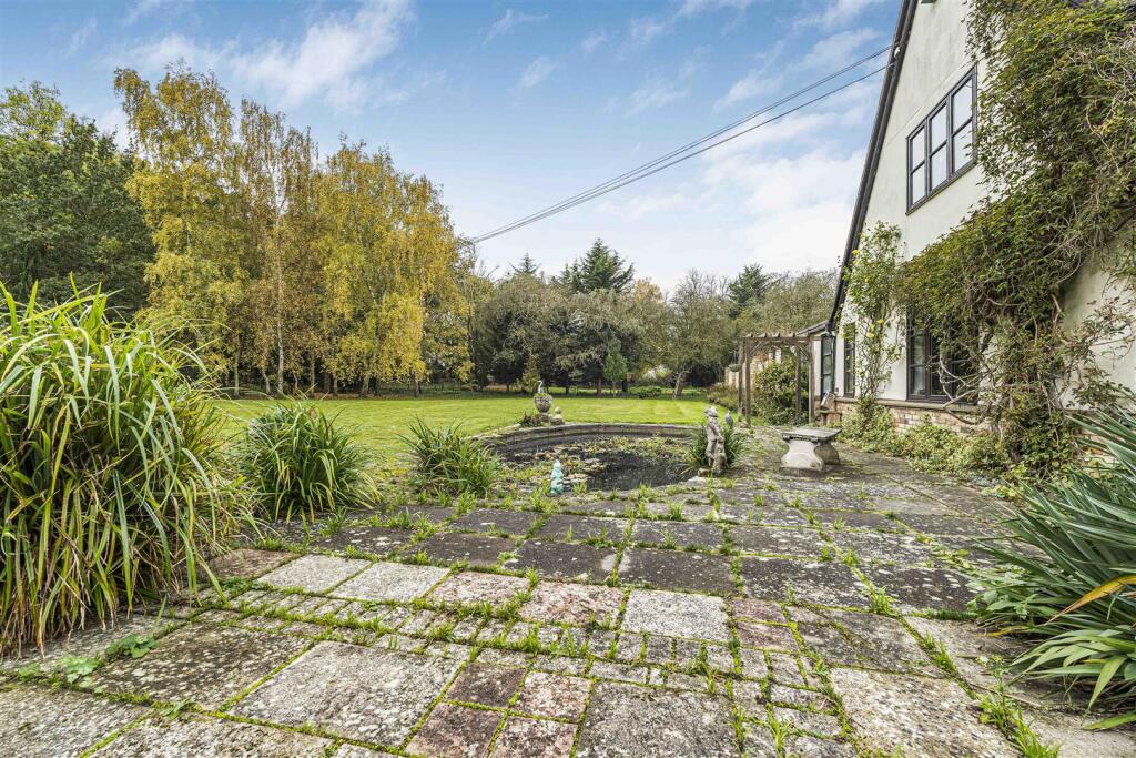 Additional image 37 of The Avenue, Madingley