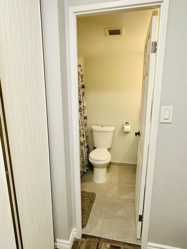 Additional image 26 of 1425 Ghent Ave Unit 902