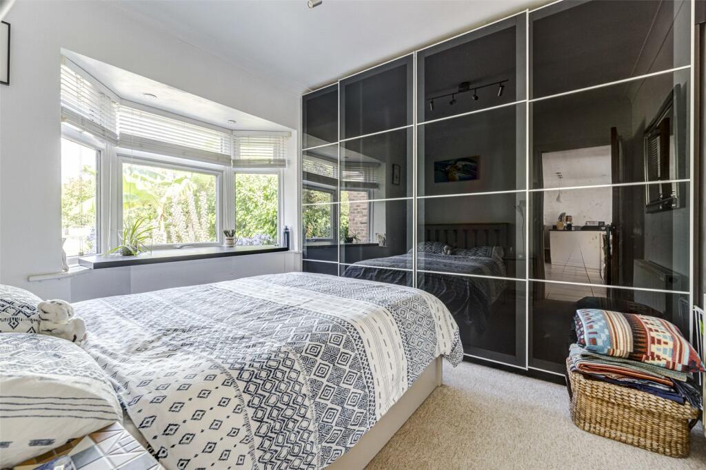 Additional image 7 of Sunny Close, Goring-by-Sea, Worthing, West Sussex, BN12