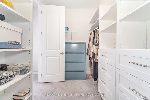 Additional image 33 of 583 Beam Crt