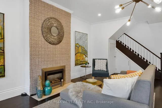 Additional image 4 of 303 Crawford St