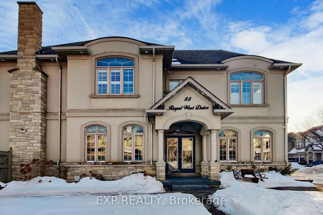 88 Royal West Dr