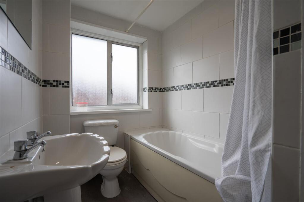 Additional image 13 of Ferndown Close, Birmingham