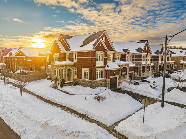 Additional image 3 of 1 Little Britain Cres