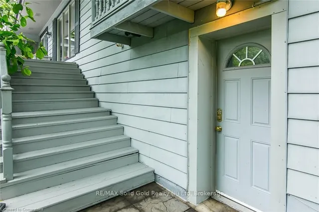 Additional image 37 of 65 Edgehill Dr