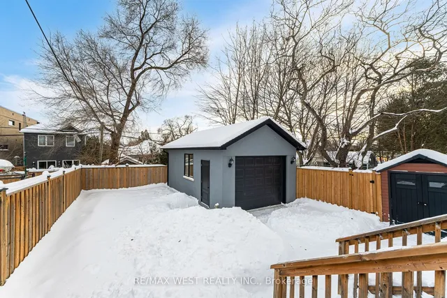 Additional image 35 of 17 Branch Ave