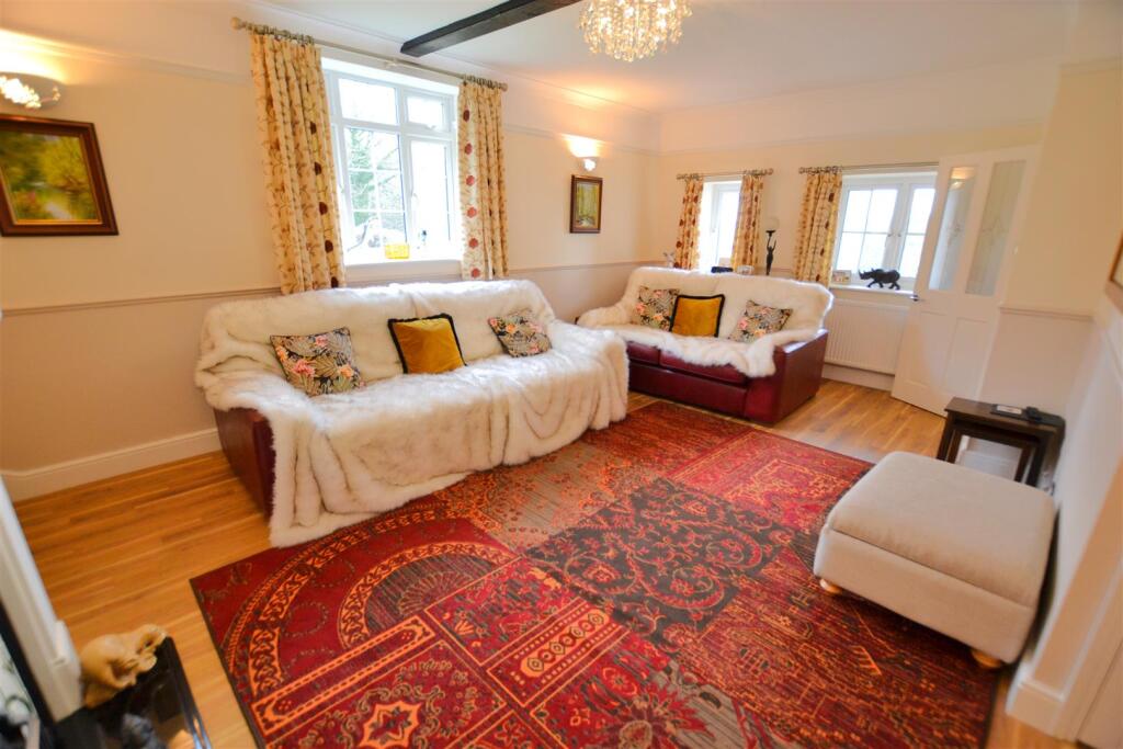 Additional image 26 of Woodside Green, Will Hill, Essendon