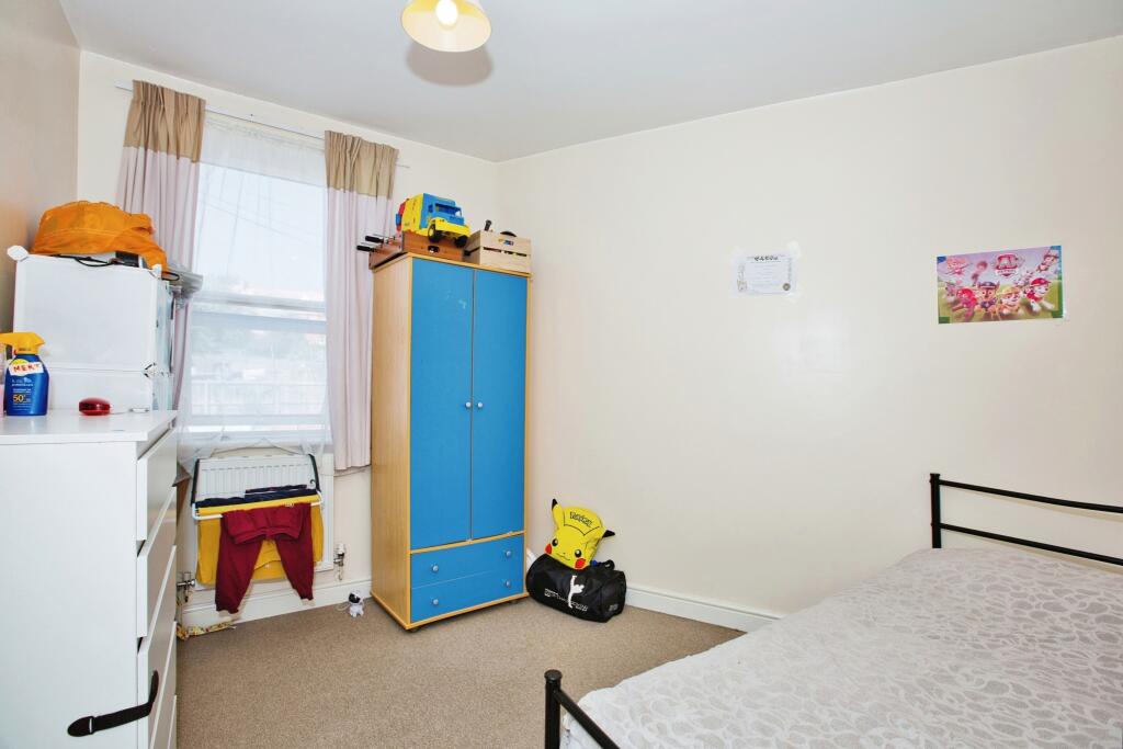 Additional image 7 of Crofton Avenue, YEOVIL, Somerset, BA21