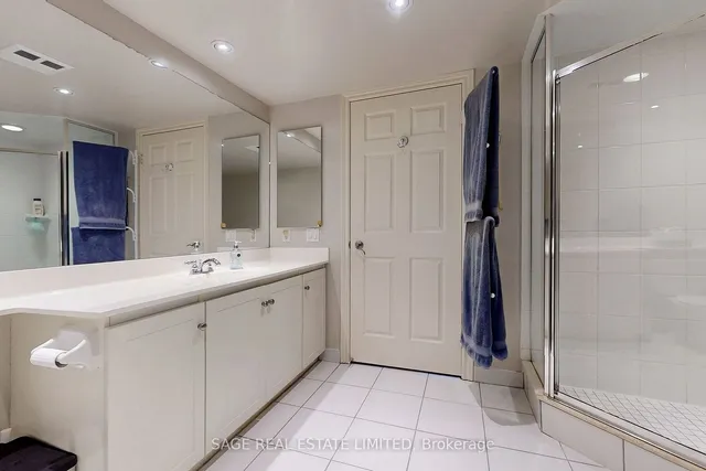 Additional image 30 of 270 Wellington St Unit 1114