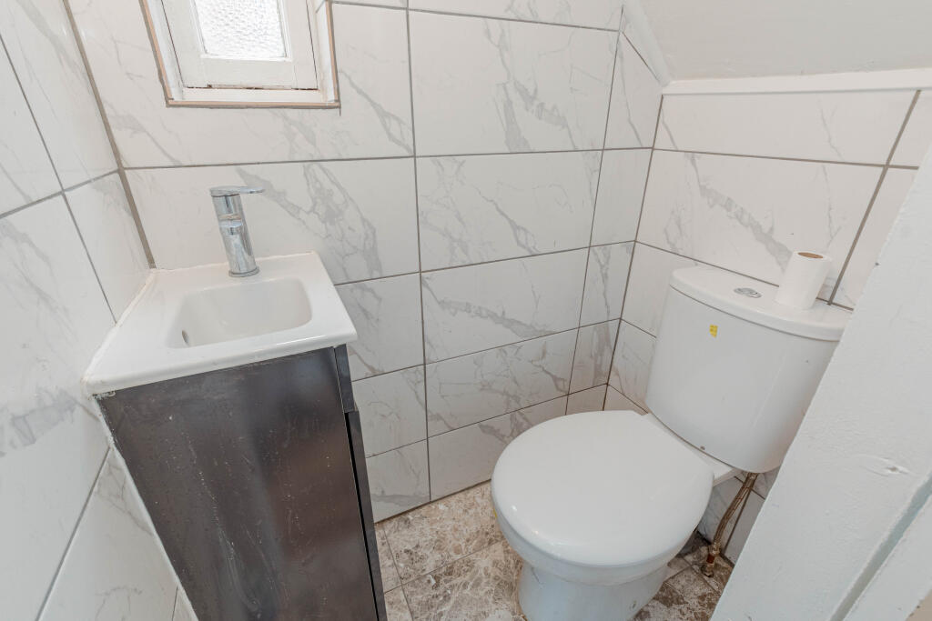 Additional image 7 of Haldon Grove, Birmingham, West Midlands, B31