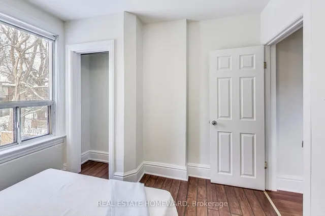 Additional image 17 of 36 Eastmount Ave