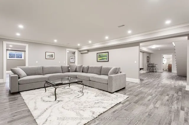 Additional image 39 of 4179 Lakeshore Rd