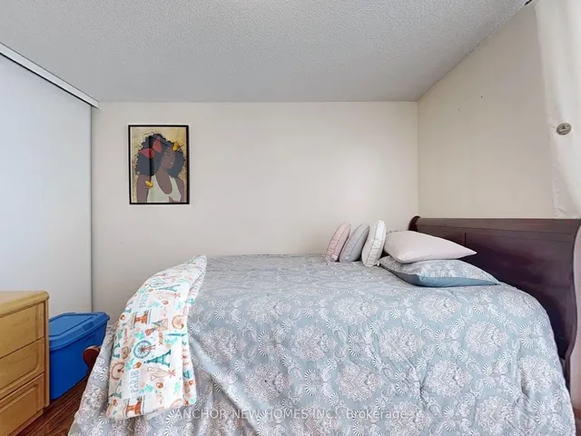 Additional image 32 of 4 Kings Cross Rd Unit 202