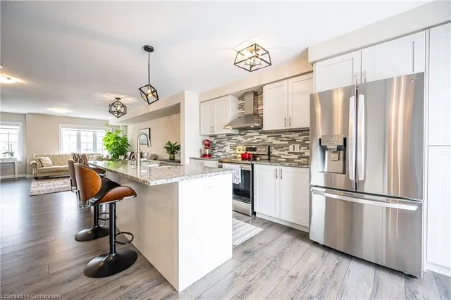 Additional image 8 of 16 Bank Swallow Cres