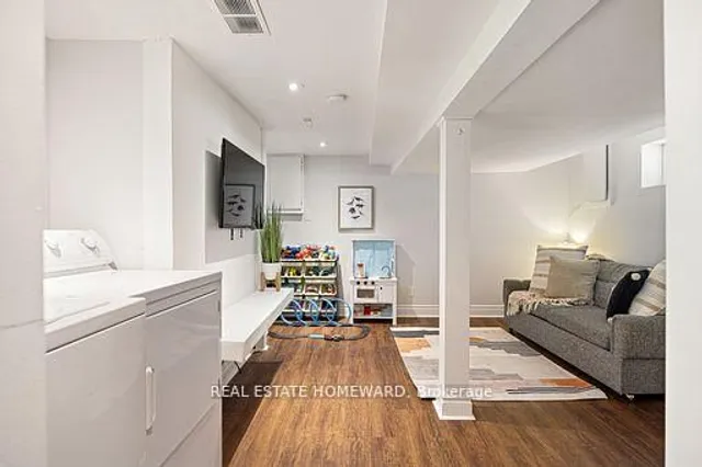 Additional image 18 of 185 Clonmore Dr