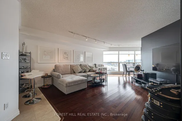 Additional image 6 of 2267 Lakeshore Blvd Unit 707