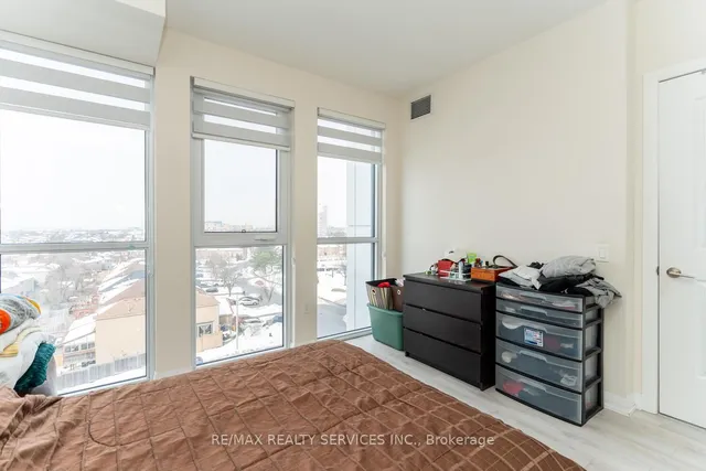 Additional image 24 of 65 Watergarden Dr Unit 509