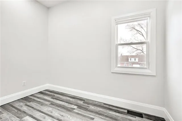 Additional image 24 of 3 Wardrope Ave