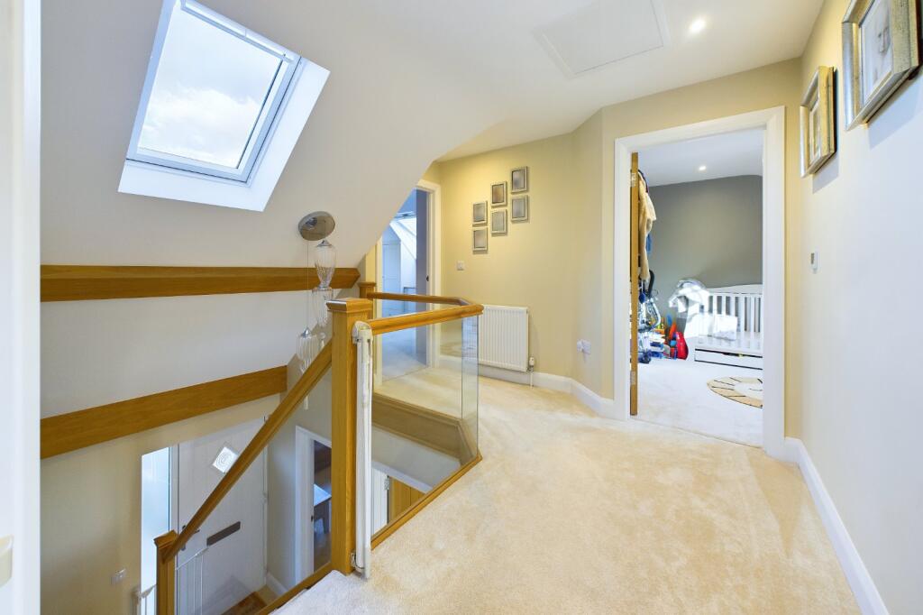 Additional image 11 of Viewside Close, Corfe Mullen, Wimborne, Dorset, BH21