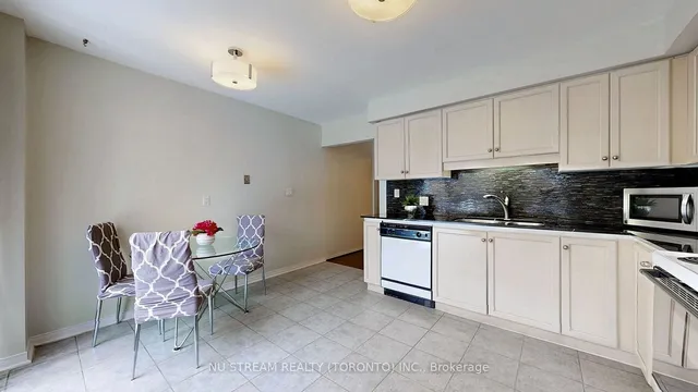 Additional image 15 of 29 Rosebank Dr Unit 202