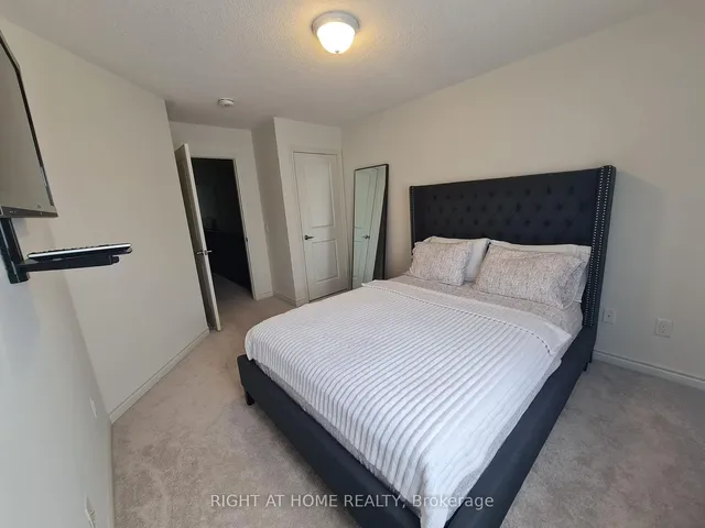 Additional image 9 of 50 Edinburgh Dr Unit 69