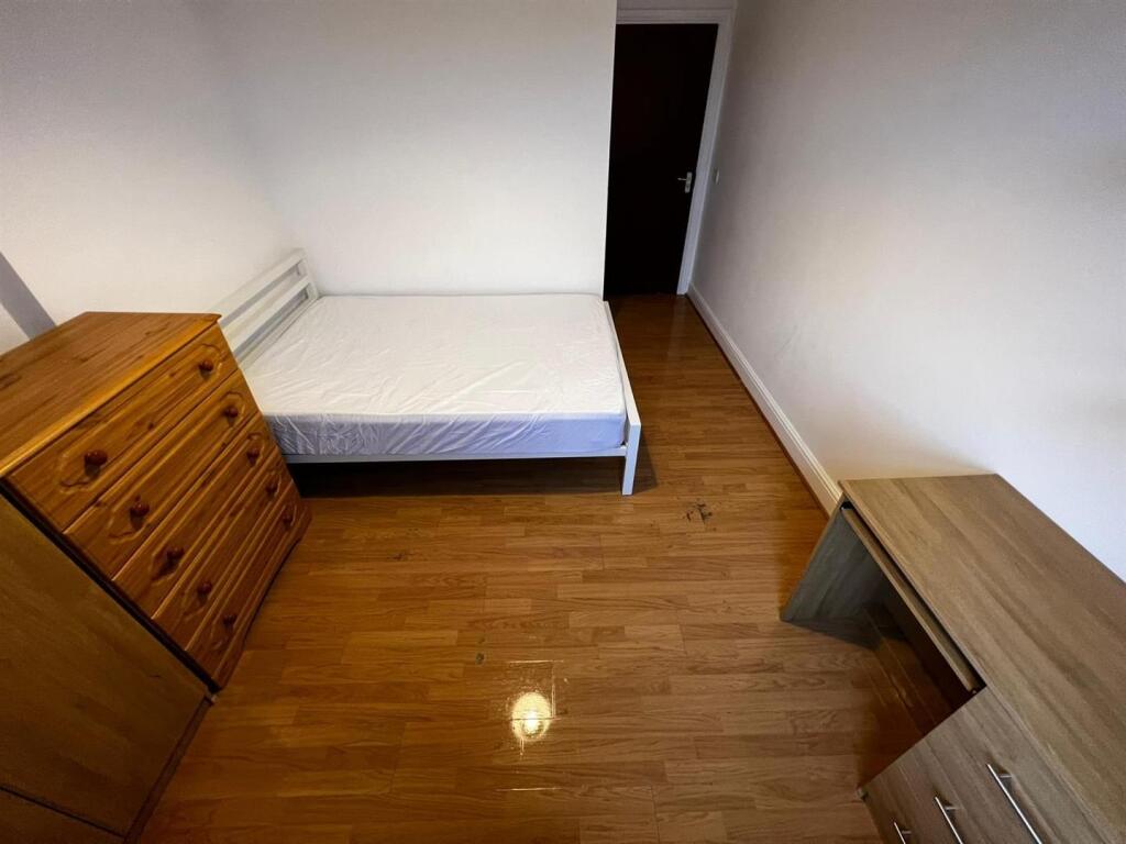 Additional image 5 of City Road, Cardiff