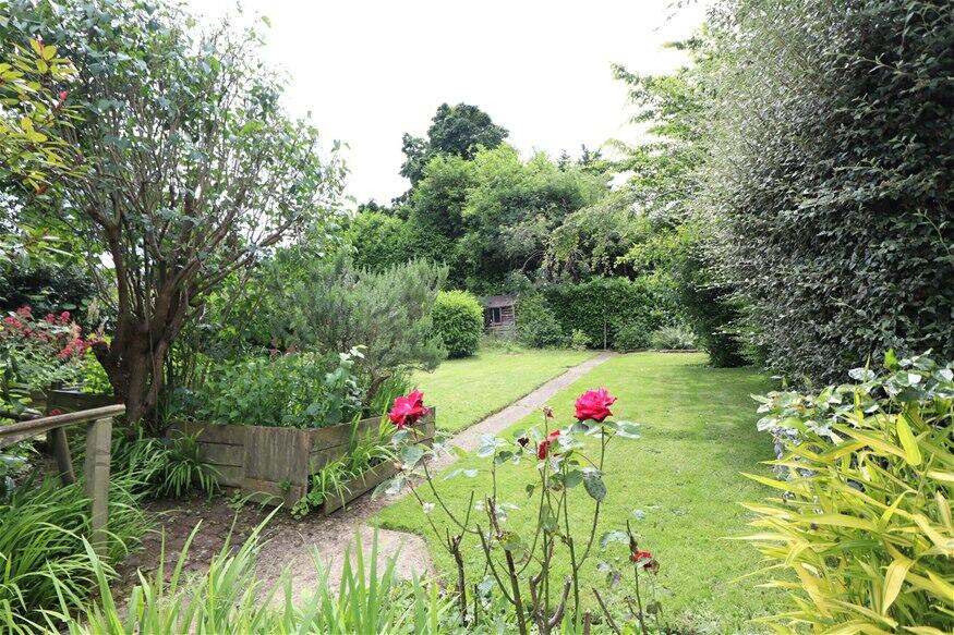 Additional image 13 of Park Rise Close, Harpenden, AL5