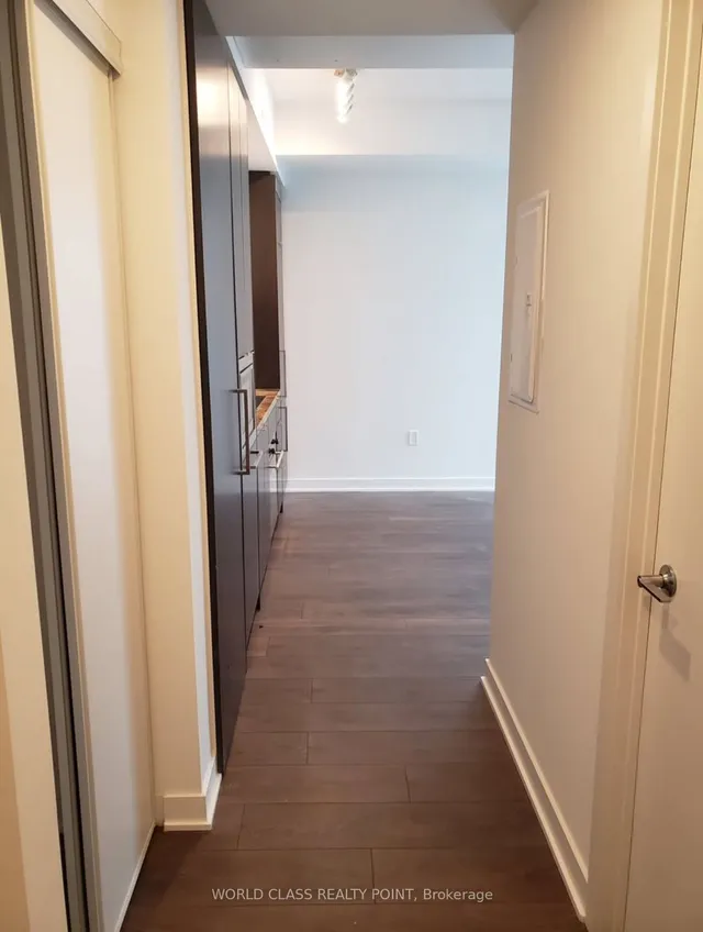 Additional image 10 of 115 Blue Jays Way Unit 2612