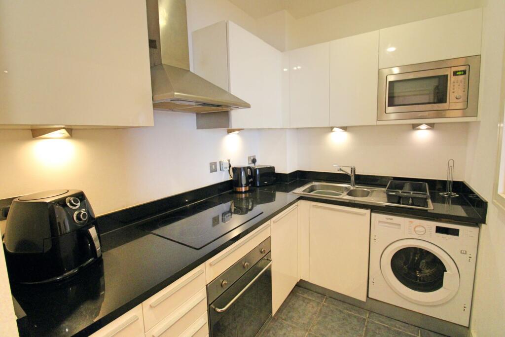 Additional image 5 of Courtlands, Hayes Road, Sully, Penarth