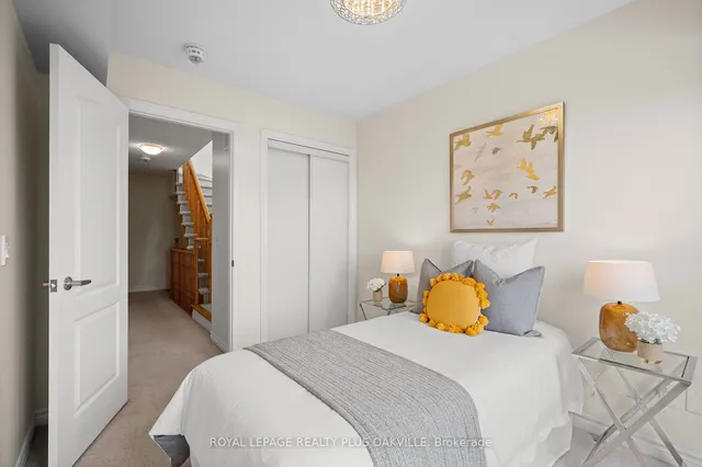 Additional image 9 of 410 Athabasca Common