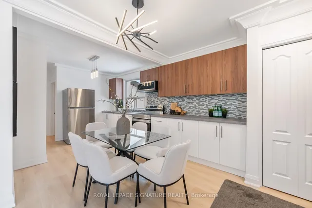 Additional image 11 of 94 Huntington Ave