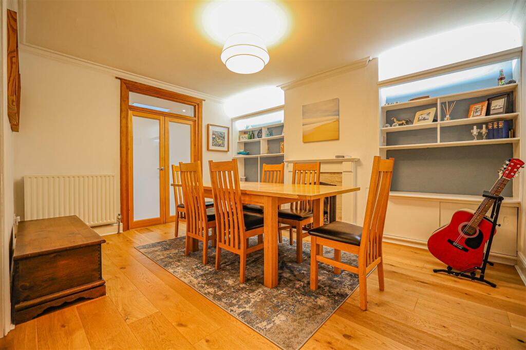 Additional image 11 of Luton Road, Harpenden, AL5