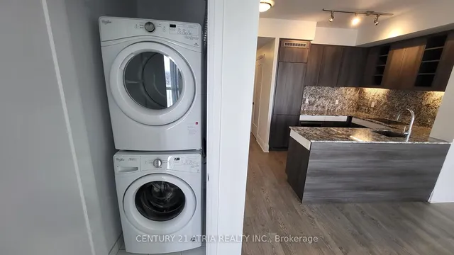 Additional image 15 of 101 Erskine Ave Unit 2715