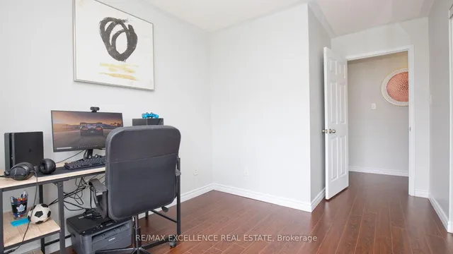 Additional image 27 of 60 Fairwood Circ Unit 86