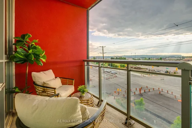 Additional image 34 of 5230 DUNDAS St Unit 527