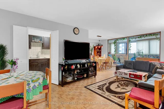 Additional image 10 of 1 Massey Sq Unit 2419