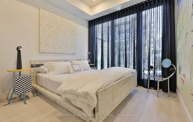 Additional image 12 of 505 Richmond St Unit 419