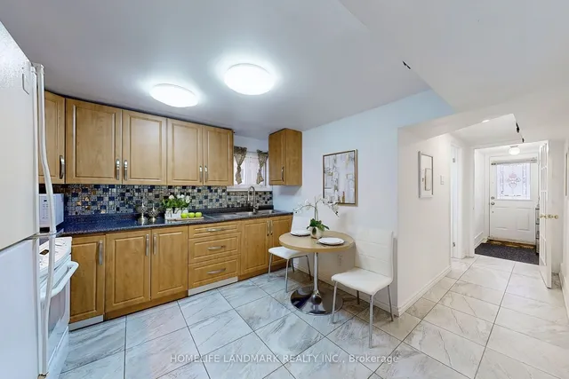 Additional image 40 of 183 Edmonton Dr