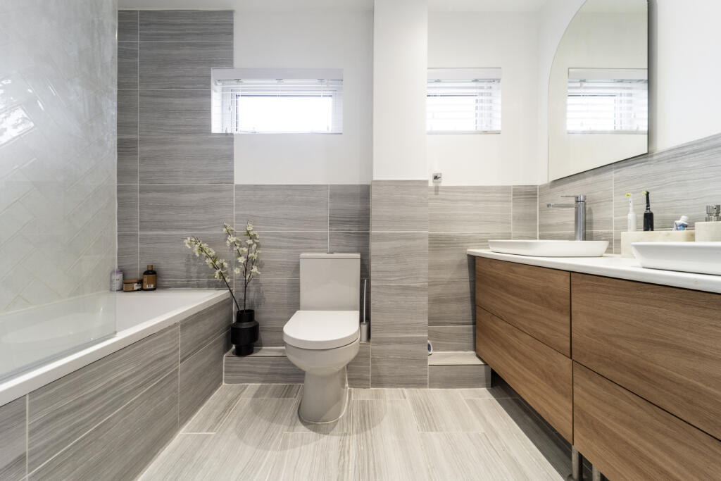 Additional image 10 of Ref: RE - Noble Close, Poole, BH11 8QY