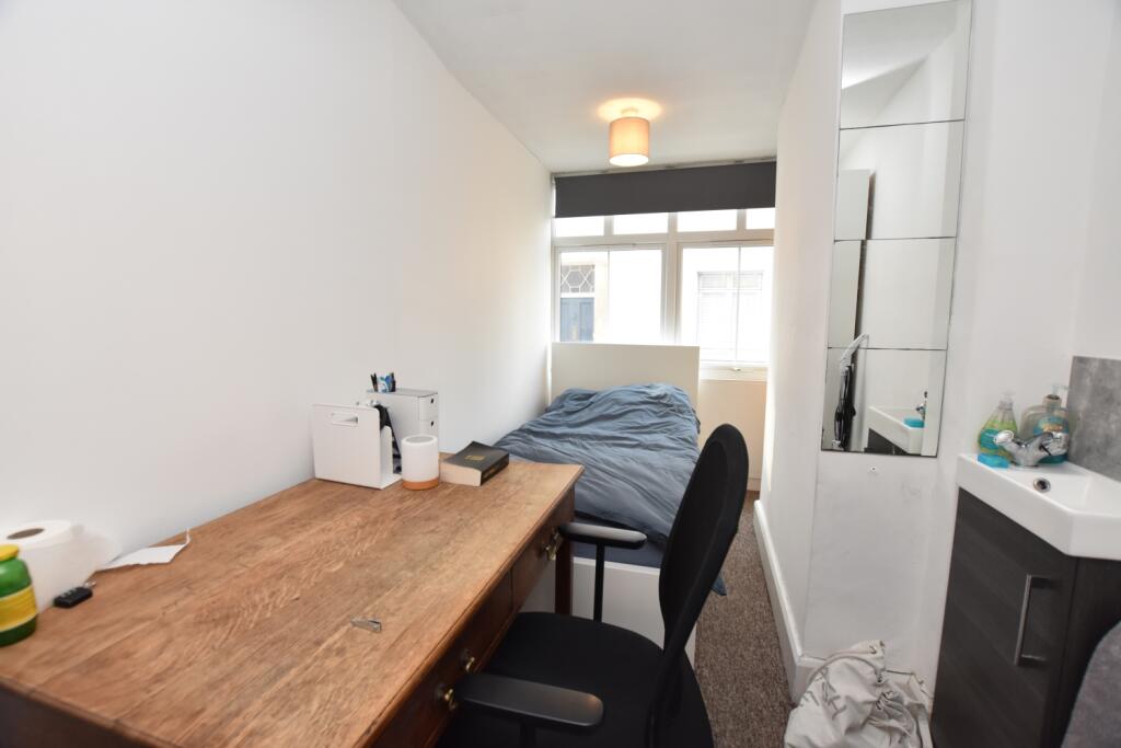 Additional image 8 of Room 2, St Pauls Road, Lower Maisonette, Clifton, Bristol, BS8 1LT