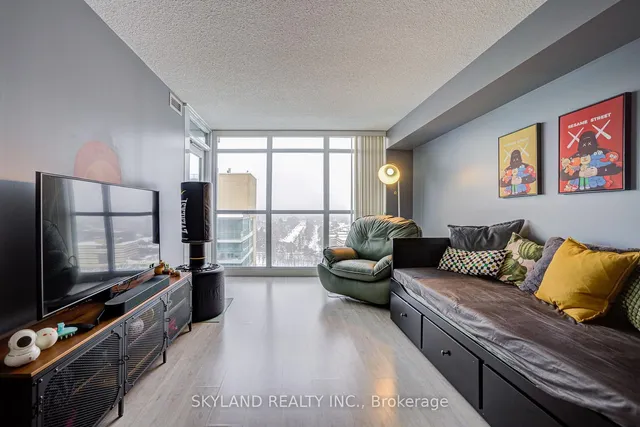 Additional image 10 of 19 Singer Crt Unit 1618