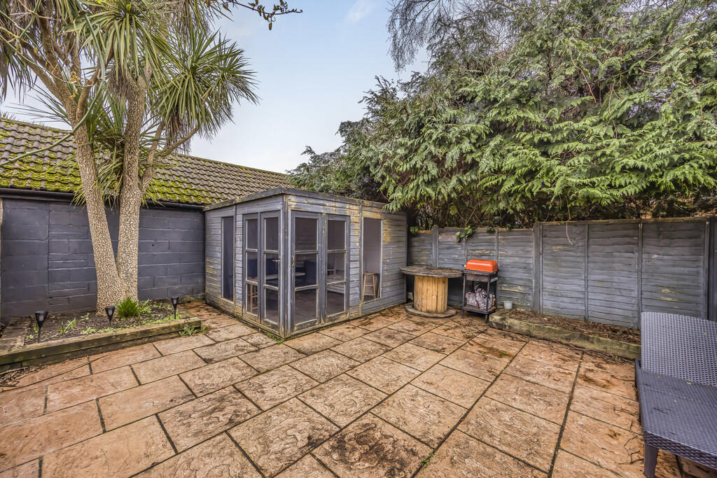 Additional image 46 of Richmond Park Road, Bournemouth