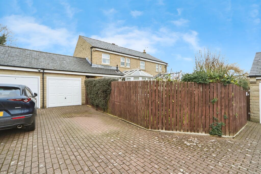 Additional image 13 of Apperley Road, Apperley Bridge, Bradford