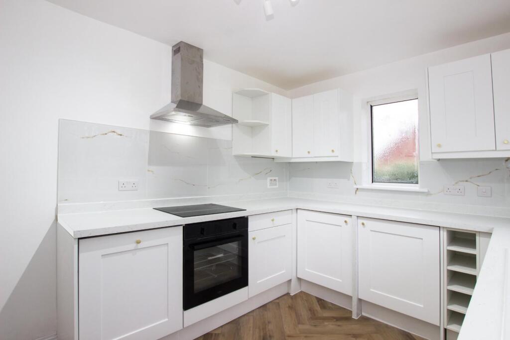 Additional image 14 of 'Rosedean' Sunnyhurst Lane